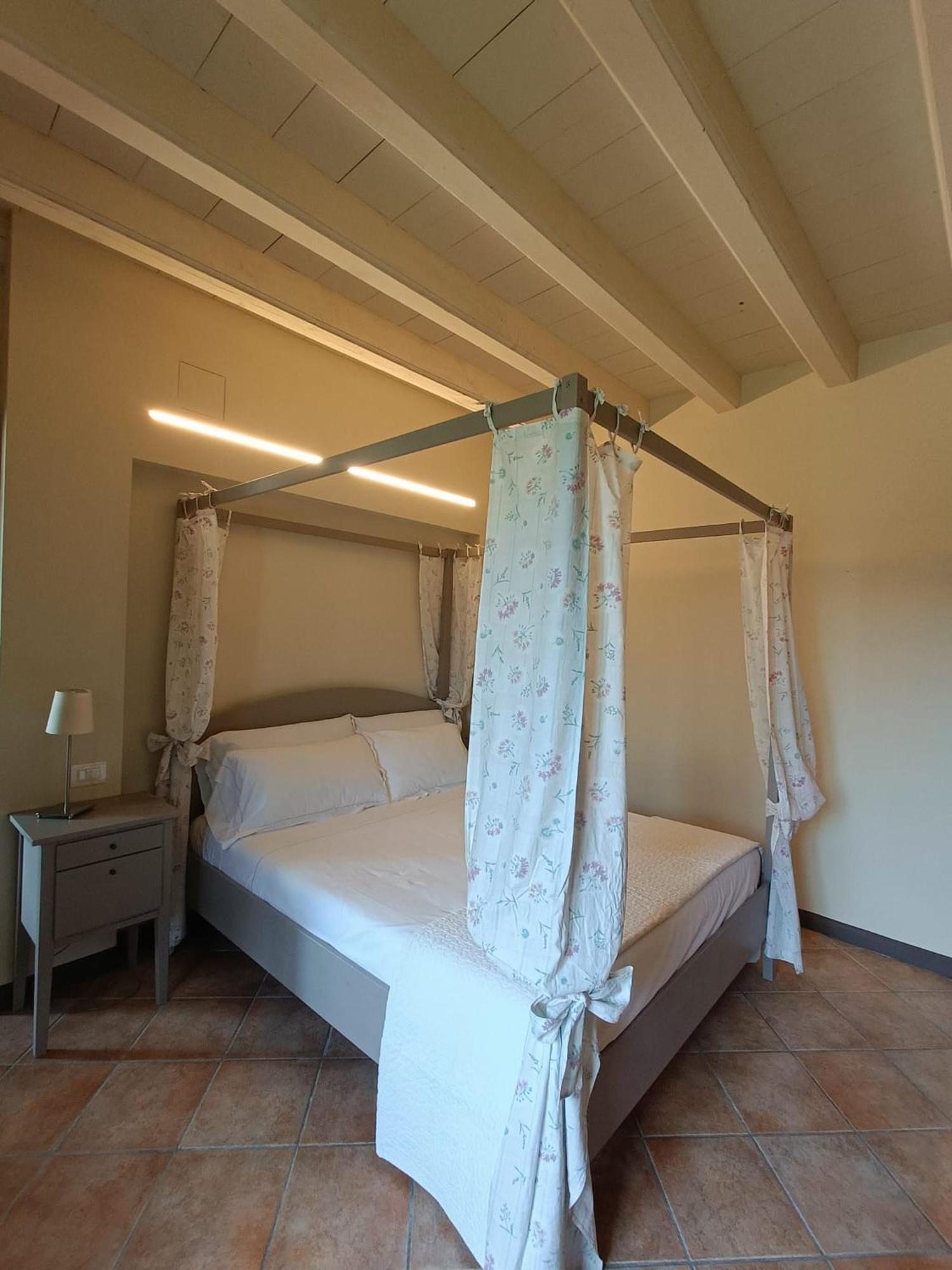 Villa Gradoni Monticelli Brusati Luaran gambar